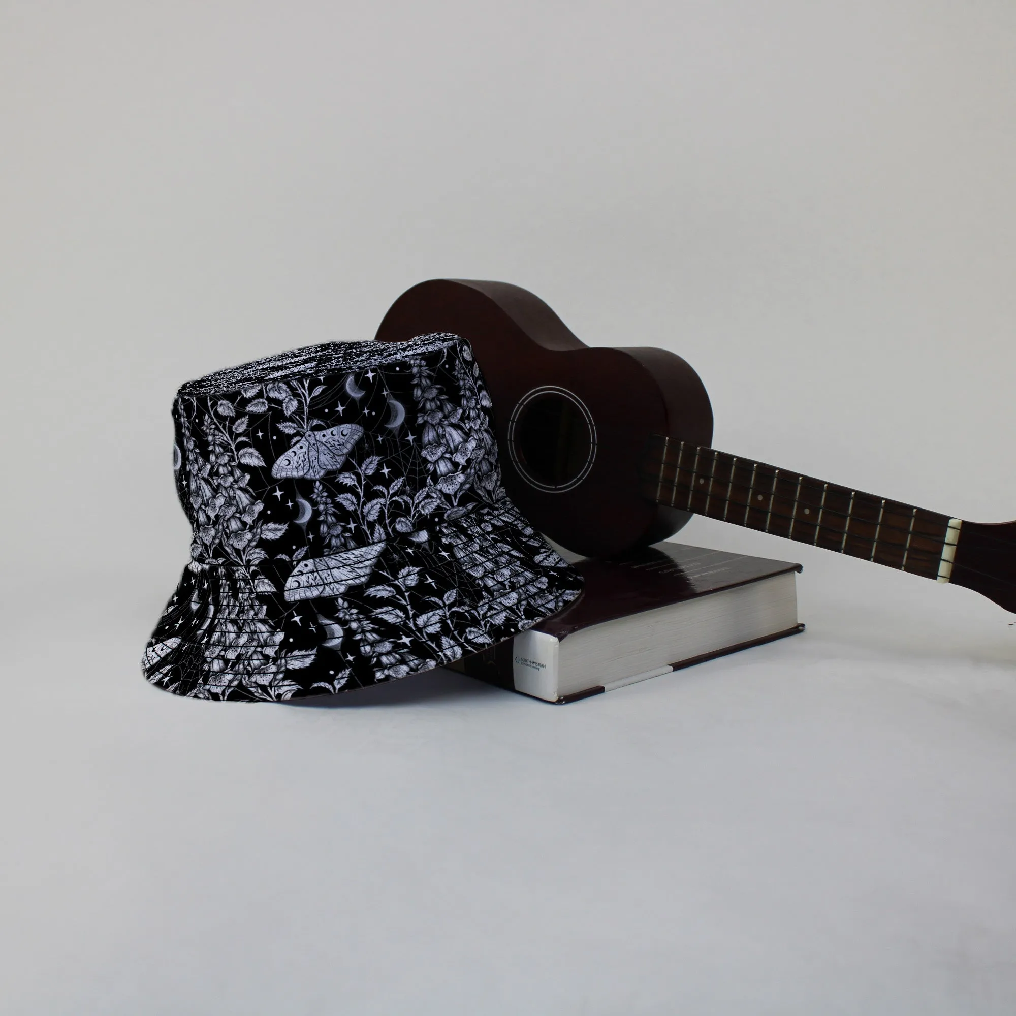 Episodic Moth Black White Night Bucket Hat